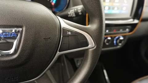 Dacia Spring Comfort Plus Electric 33kW (45CV)