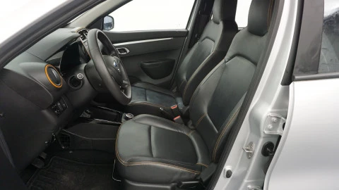 Dacia Spring Comfort Plus Electric 33kW (45CV)
