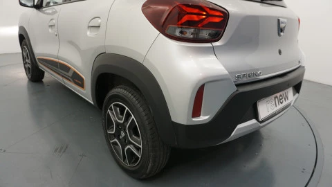 Dacia Spring Comfort Plus Electric 33kW (45CV)