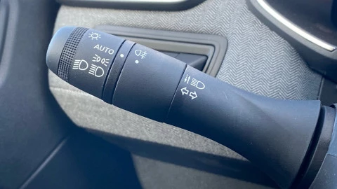 Renault Clio Techno full hybrid E-Tech 145 (103Kw)