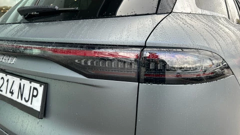 EBRO S900 PHEV 1.5 TGDI 3DHT 4X4 Luxury