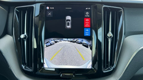 Volvo XC60 2.0 T6 AWD Recharge Plus Dark Auto