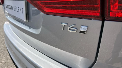 Volvo XC60 2.0 T6 AWD Recharge Plus Dark Auto