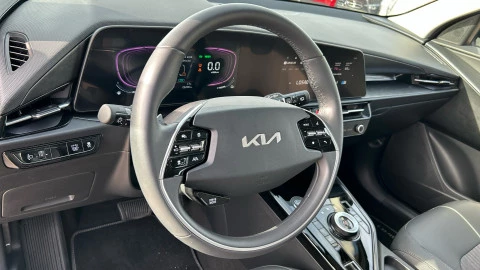 Kia Niro 1.6 GDi HEV 104kW (141CV) Drive Kia Niro 1.6 GDi HEV 104kW (141CV) Drive