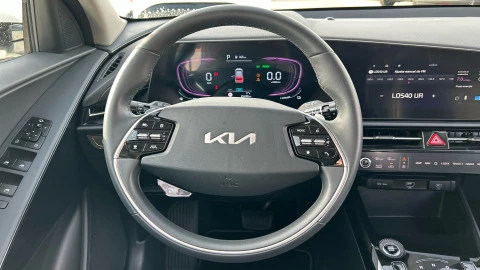 Kia Niro 1.6 GDi HEV 104kW (141CV) Drive Kia Niro 1.6 GDi HEV 104kW (141CV) Drive