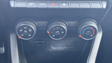 Renault Clio Business Blue dCi 63 kW (85CV)