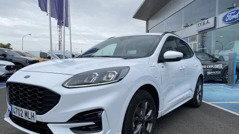 Ford Kuga ST-Line 2.5 Duratec PHEV 165kW Auto