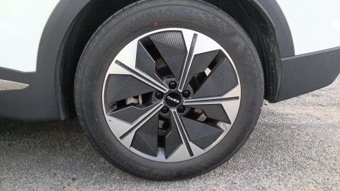 EBRO S700 1.6 TGDI Luxury 7 DCT