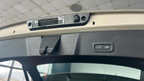 Volvo XC40 2.0 B3 G Core Auto