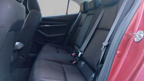 Mazda3 2.0 e-SKYACTIV-G EVOLUTION