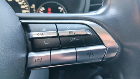 Mazda3 2.0 e-SKYACTIV-G EVOLUTION