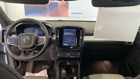 Volvo XC40 2.0 B3 G Core Auto