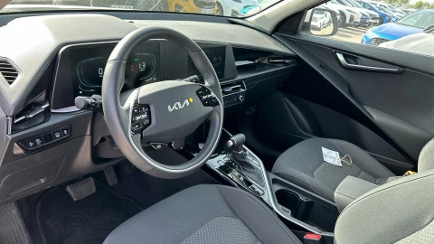 Kia Niro 1.6 GDi HEV 104kW (141CV) Concept