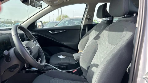 Kia Niro 1.6 GDi HEV 104kW (141CV) Concept