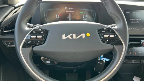 Kia Niro 1.6 GDi HEV 104kW (141CV) Concept