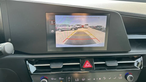 Kia Niro 1.6 GDi HEV 104kW (141CV) Concept