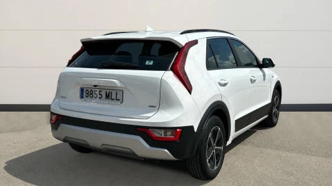 Kia Niro 1.6 GDi HEV 104kW (141CV) Concept