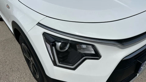 Kia Niro 1.6 GDi HEV 104kW (141CV) Concept