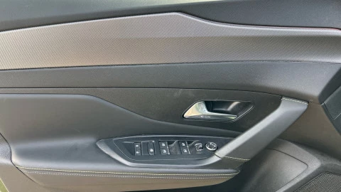 Peugeot 308 5P GT Hybrid 225 eEAT8