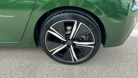 Peugeot 308 5P GT Hybrid 225 eEAT8