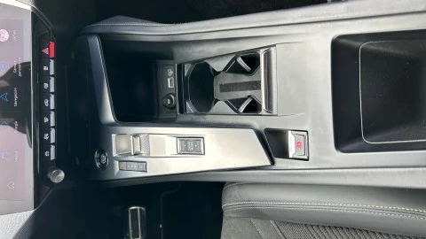 Peugeot 308 5P GT Hybrid 225 eEAT8