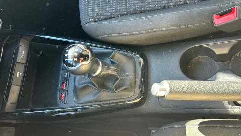 Kia Stonic 1.2 DPi 62kW (84CV) Drive