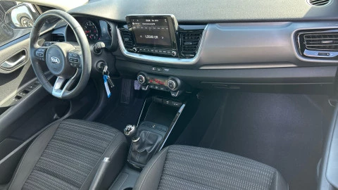 Kia Stonic 1.2 DPi 62kW (84CV) Drive