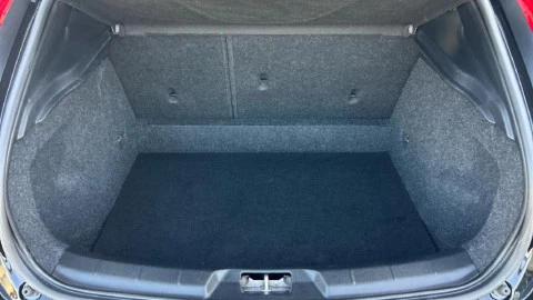 Volvo V40 2.0 D2 Kinetic Auto