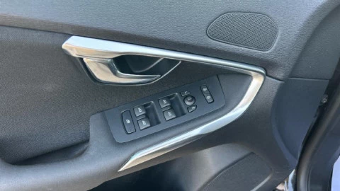 Volvo V40 2.0 D2 Kinetic Auto