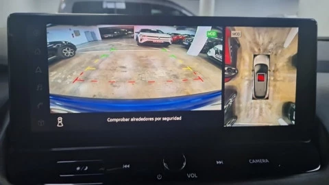 Nissan Qashqai DIG-T 103kW N-Connecta