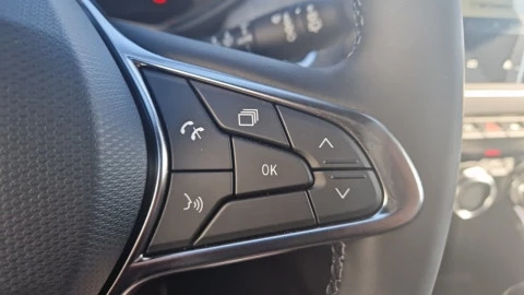 Renault Clio Techno full hybrid E-Tech 145 (103Kw)