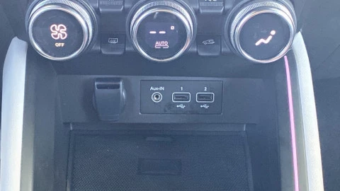 Renault Clio Techno TCe 67 kW (91CV)