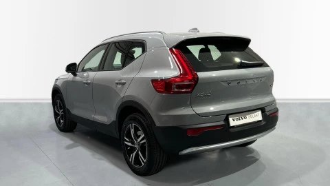Volvo XC40 2.0 B3 G Core Auto
