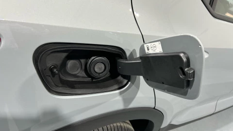 Volvo XC40 2.0 B3 G Core Auto