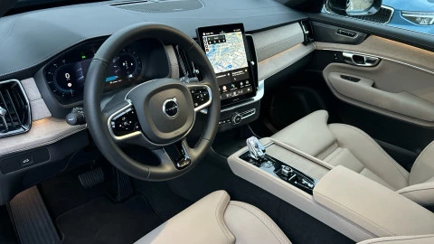 Volvo XC90 2.0 B5 Gasolina AWD Plus Bright Auto