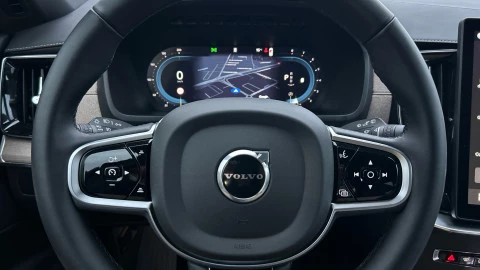 Volvo XC90 2.0 B5 Gasolina AWD Plus Bright Auto