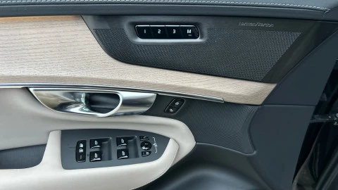 Volvo XC90 2.0 B5 Gasolina AWD Plus Bright Auto