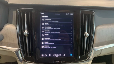 Volvo S90 2.0 B5 D AWD Plus Dark Auto