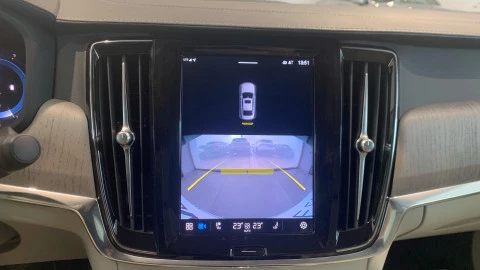 Volvo S90 2.0 B5 D AWD Plus Dark Auto