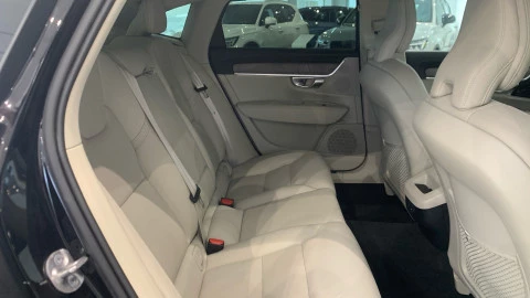 Volvo S90 2.0 B5 D AWD Plus Dark Auto