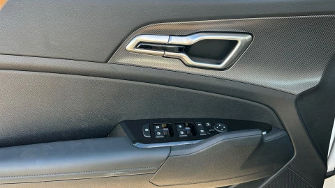 Kia Sportage 1.6 T-GDi HEV 158kW (215CV) Drive 4x2