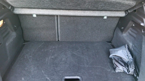 Renault Captur techno Eco-G 100cv (74 kW)