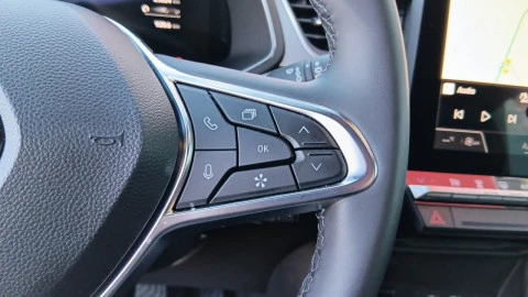 Renault Captur techno Eco-G 100cv (74 kW)