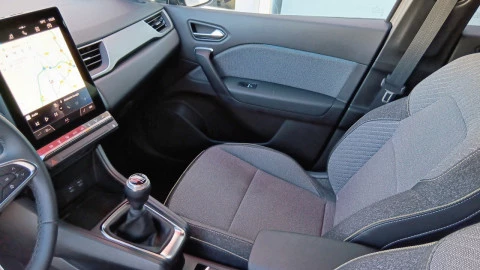 Renault Captur techno Eco-G 100cv (74 kW)