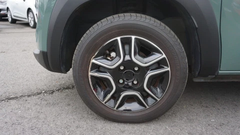 Dacia Spring Extreme Electric 48kW (65CV)