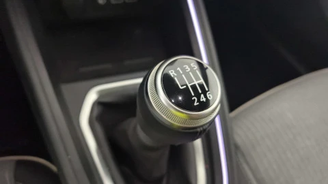Renault Clio techno Eco-G 100cv (74kW)