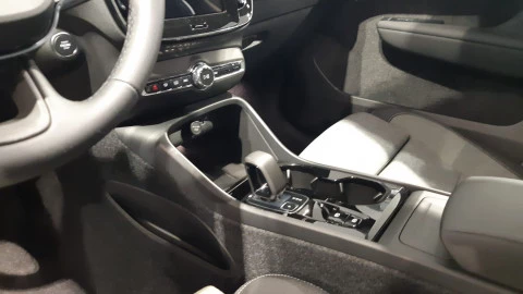 Volvo XC40 2.0 B3 G Black Edition Plus Auto