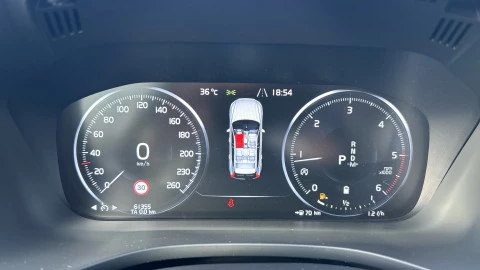 Volvo XC60 2.0 B4 D AWD Business Plus Auto