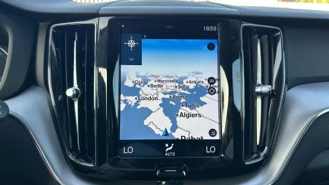 Volvo XC60 2.0 B4 D AWD Business Plus Auto