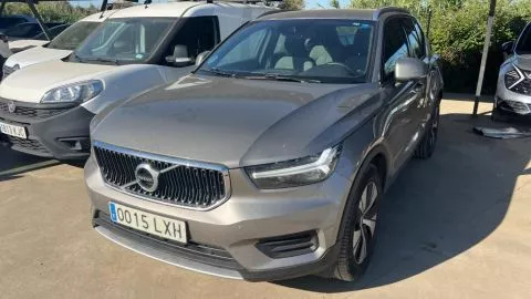 Volvo XC40 1.5 T2 Momentum Pro Auto